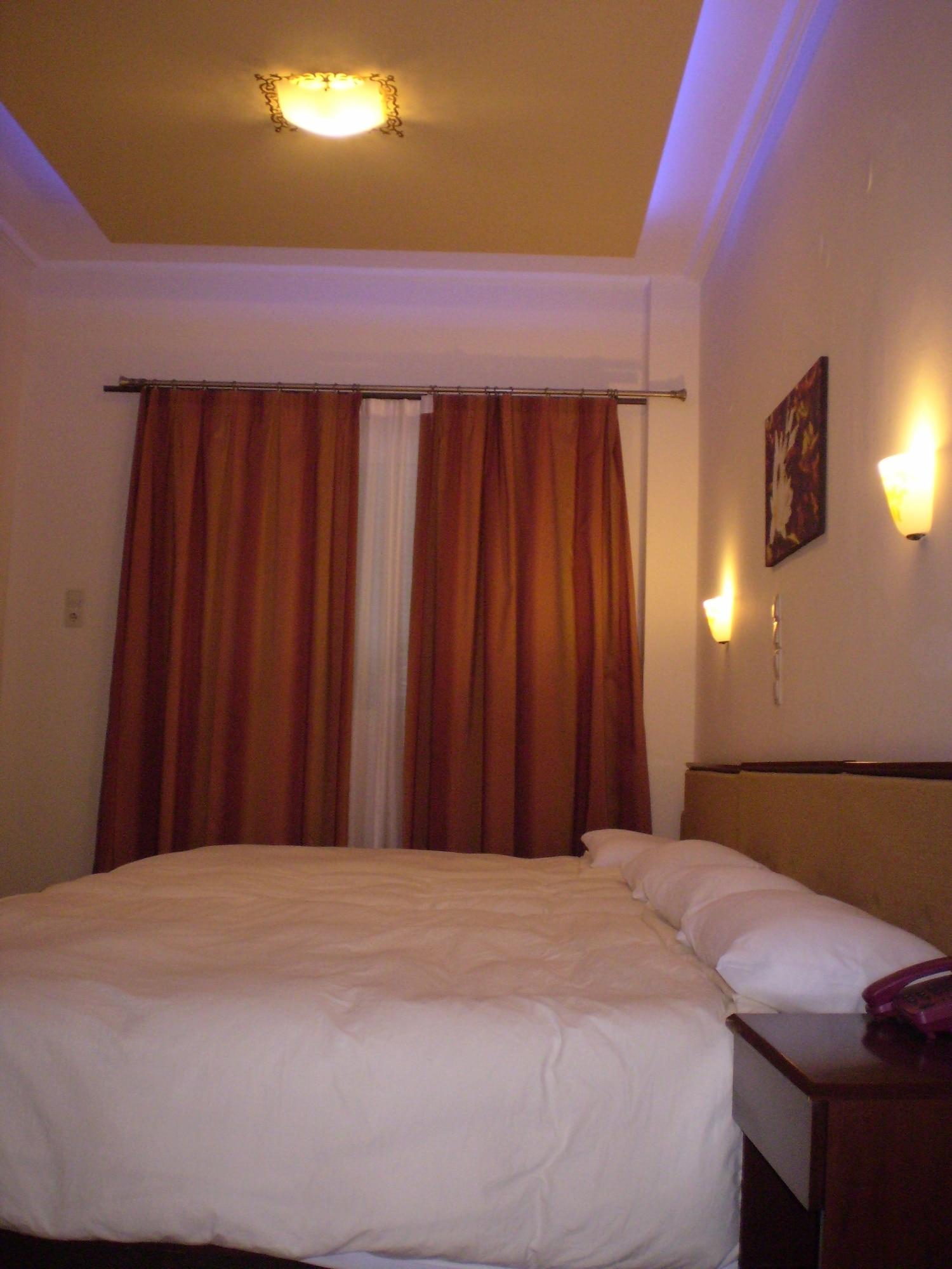 Byzantion Hotel Mystras Eksteriør billede