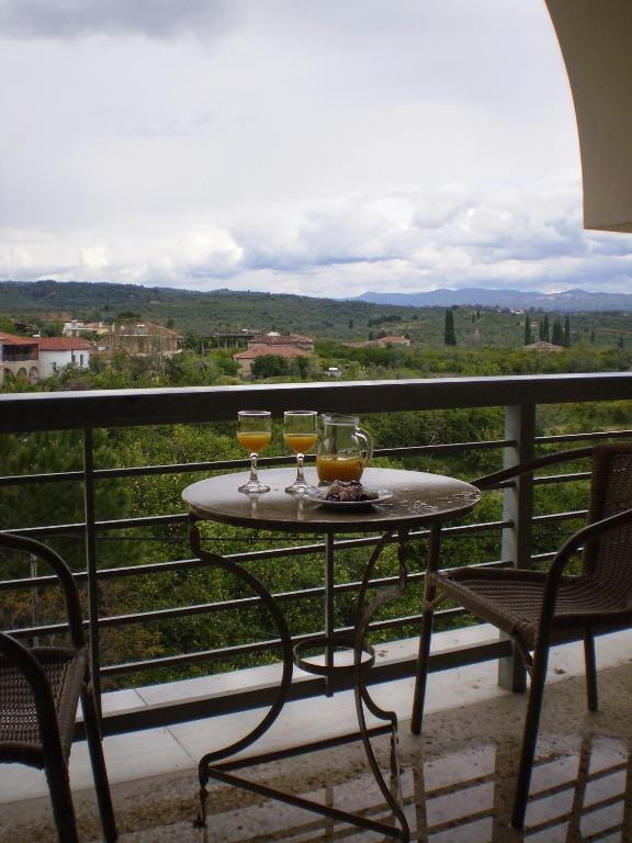 Byzantion Hotel Mystras Eksteriør billede