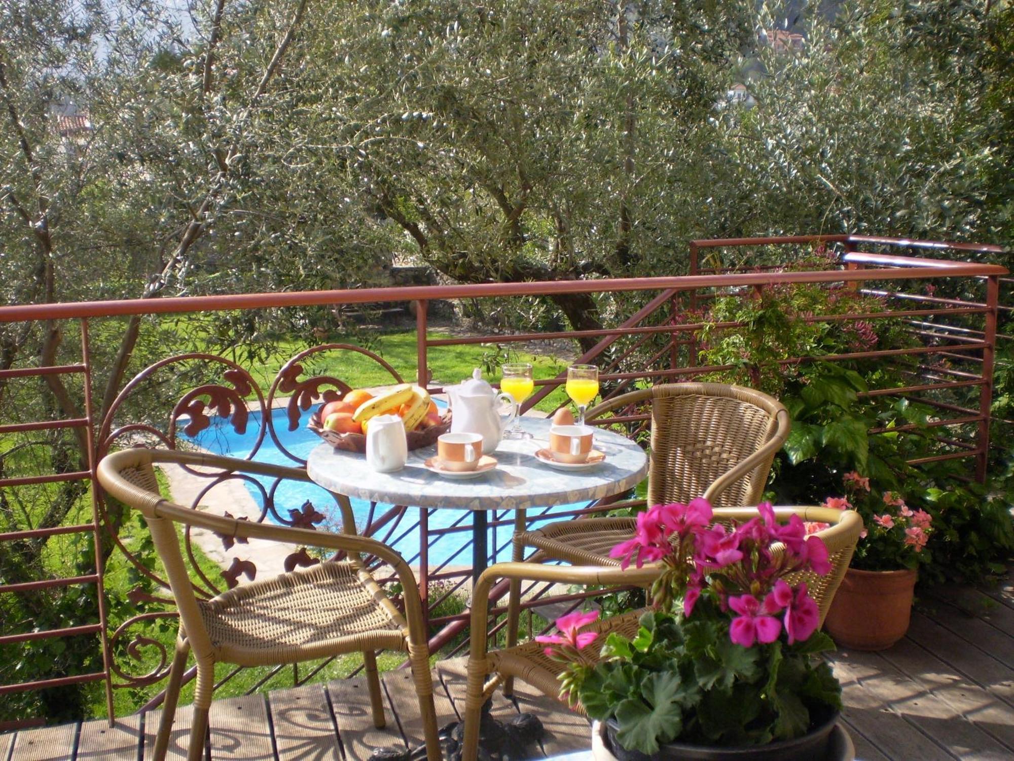 Byzantion Hotel Mystras Eksteriør billede