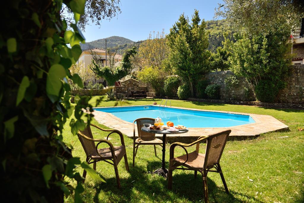 Byzantion Hotel Mystras Eksteriør billede