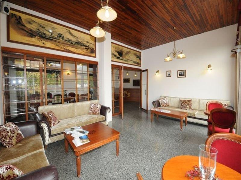 Byzantion Hotel Mystras Eksteriør billede